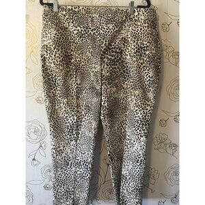 CHICO'S Pants Size 3 US 16. So Slimming Girlfriend Slim Leg Ankle Cheetah 078